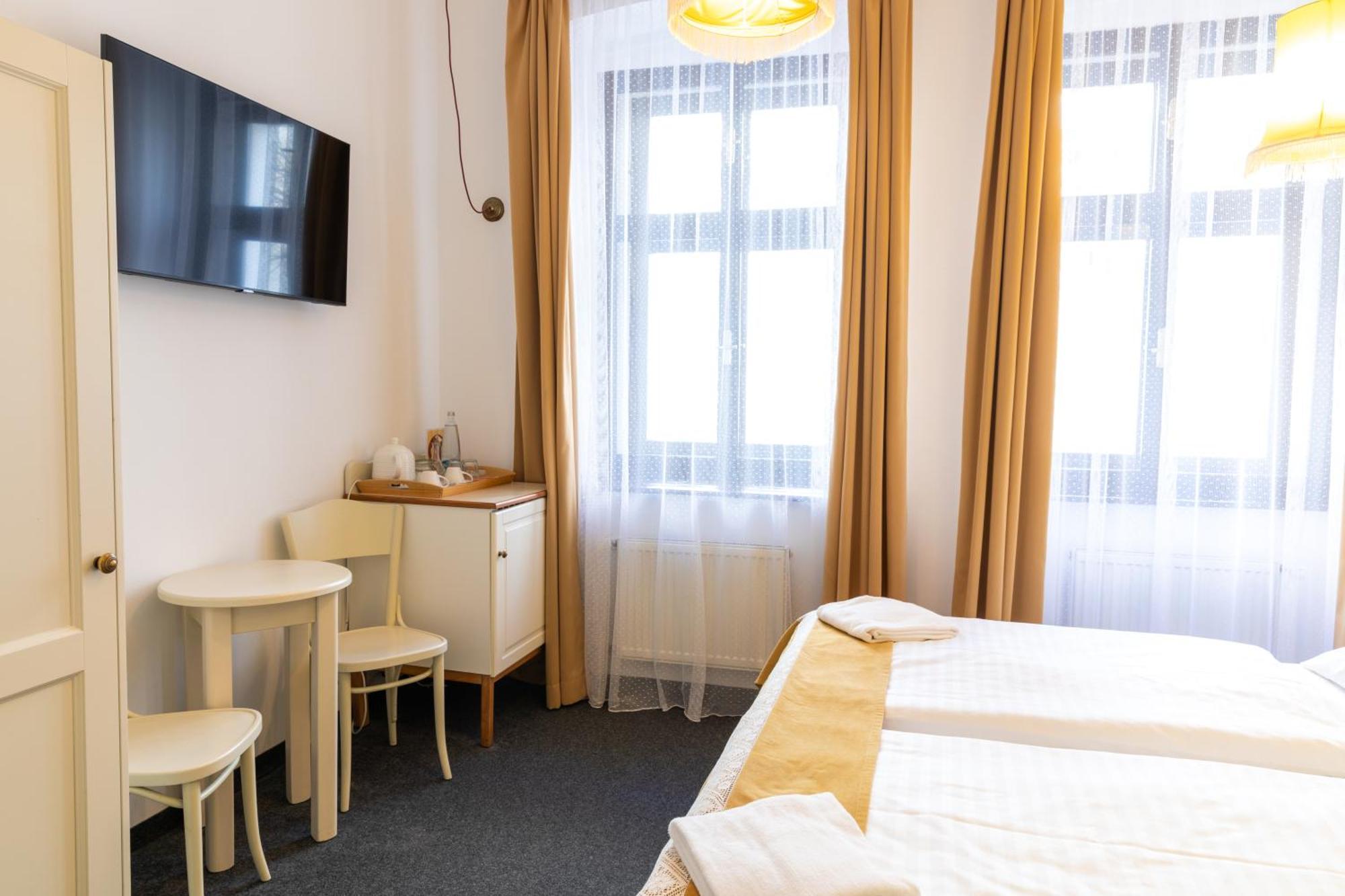 Hostel Amadeus Prag